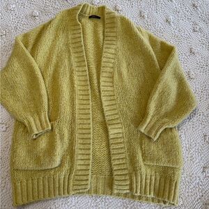 Cozy ZARA cardigan